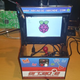 Imagen para el artículo titulado Cómo construir una mini recreativa portátil con la Raspberry Pi 2